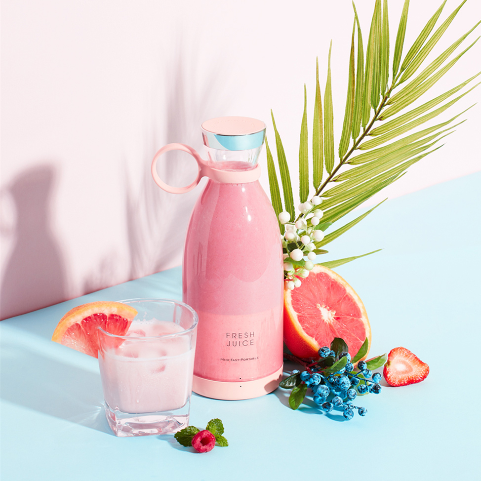 Portable Mini Blender – Travel-Ready USB Juicer for Fresh Drinks Anywhere