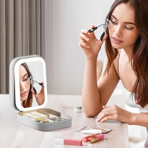 White Jewellery Box with LED Mirror – Elegant Organiser for Rings, Earrings & Makeup