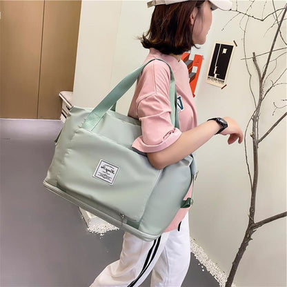 Waterproof Foldable Travel Bag — Large Capacity Gym & Weekender Tote for Women - GFMR TradeWorks