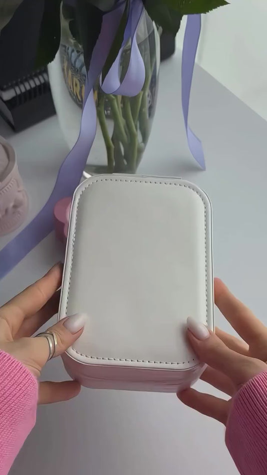White Jewellery Box with LED Mirror – Elegant Organiser for Rings, Earrings & Makeup